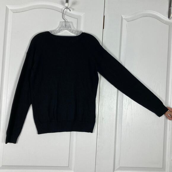 NWOT STRANGER THINGS Sweater L Black Graphic”Friends Don’t Lie”Cotton blend Knit - Picture 2 of 9